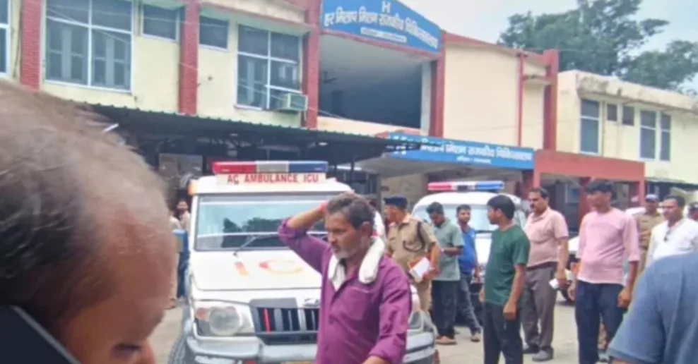ভারতের উত্তরাখণ্ডে মন্দিরে পদদলিত হয়ে ৬ জনের প্রাণহানি, আহত অগনীত