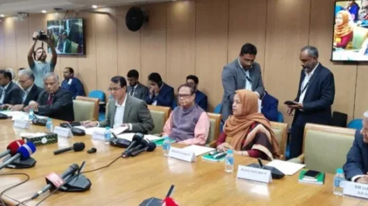 সুদহার ১০ শতাংশ রেখেই কেন্দ্রীয় ব্যাংকের নতুন মুদ্রানীতি ঘোষণা