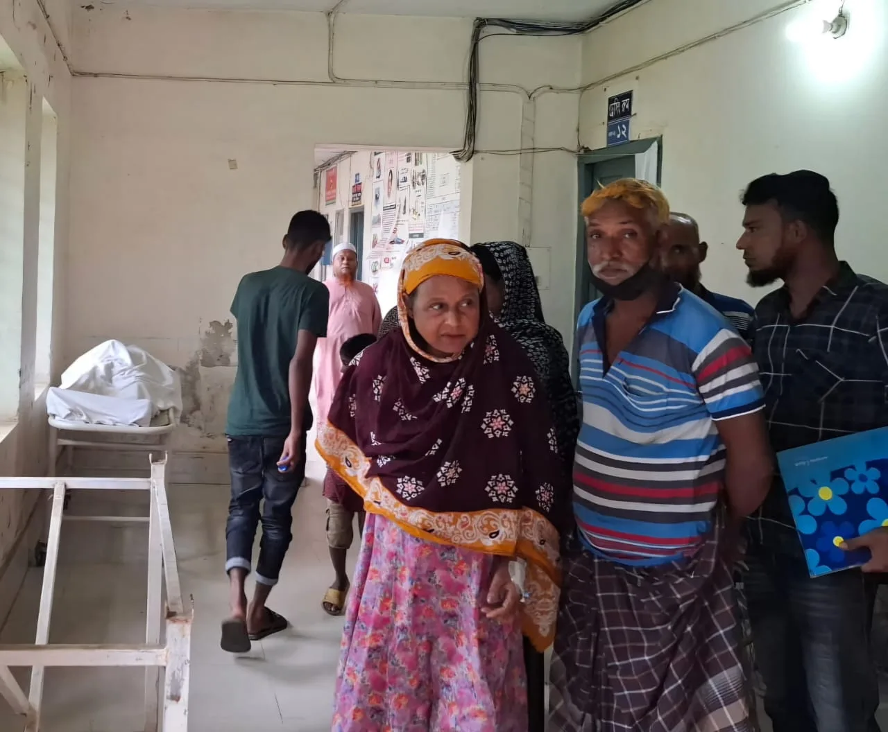 কাপাসিয়ায় স্কুল চলাকালীন ছুরিকাঘাতে দপ্তরি খুন