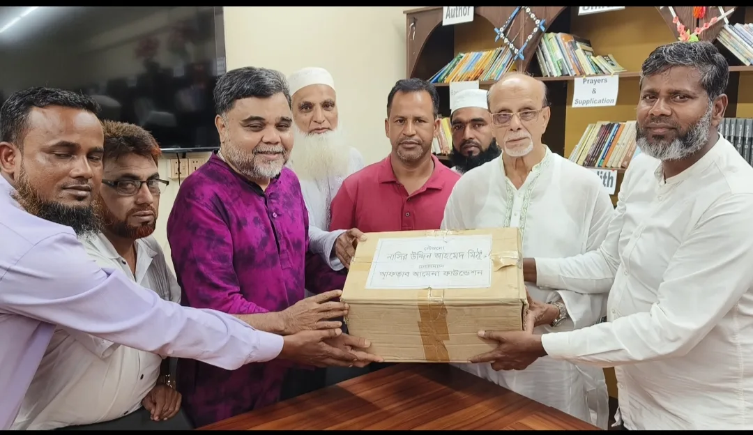 জুড়ীর সানাবিল লাইব্রেরীতে সিলেটি নাগরী লিপি উপহার