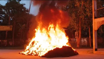 জুড়ীতে ১০ লাখ টাকার অবৈধ বেড় জাল পুড়িয়ে দিল মৎস্য বিভাগ