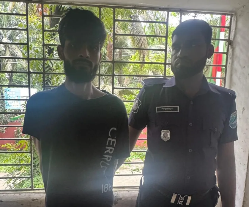 কালীগঞ্জে তরুণদের হাতে মাদক কারবারি আটক, ভ্রাম্যমাণ আদালতে সাজা