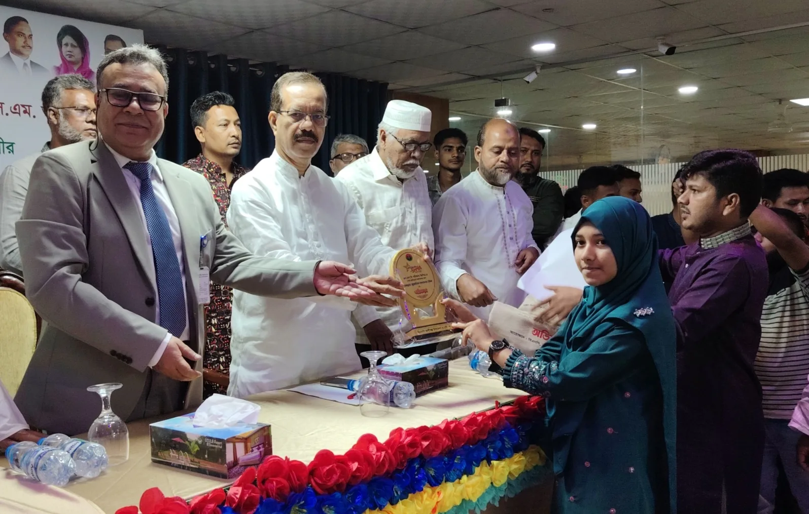 শিক্ষা ব্যবস্থা ধ্বংসের দ্বারপ্রান্তে, দায় বহন করতে হবে ৩০-৪০ বছর: উপাচার্য