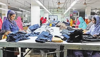 বাংলাদেশের শুল্ক কমায় ভারতের পোশাক বাজারের শেয়ারে দরপতন