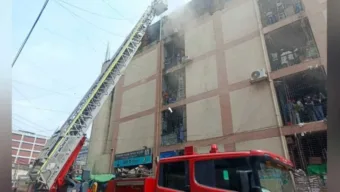 গুলিস্তানে সুন্দরবন স্কয়ার মার্কেটের আগুন নিয়ন্ত্রণে