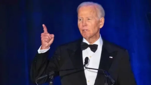 অস্তিত্ব সংকটে যুক্তরাষ্ট্র’ : বাইডেন