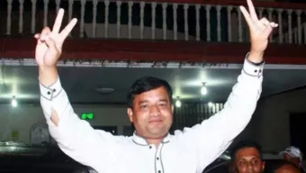 গাজীপুরের সাবেক মেয়র জাহাঙ্গীরসহ ২ জনের বিরুদ্ধে মামলা
