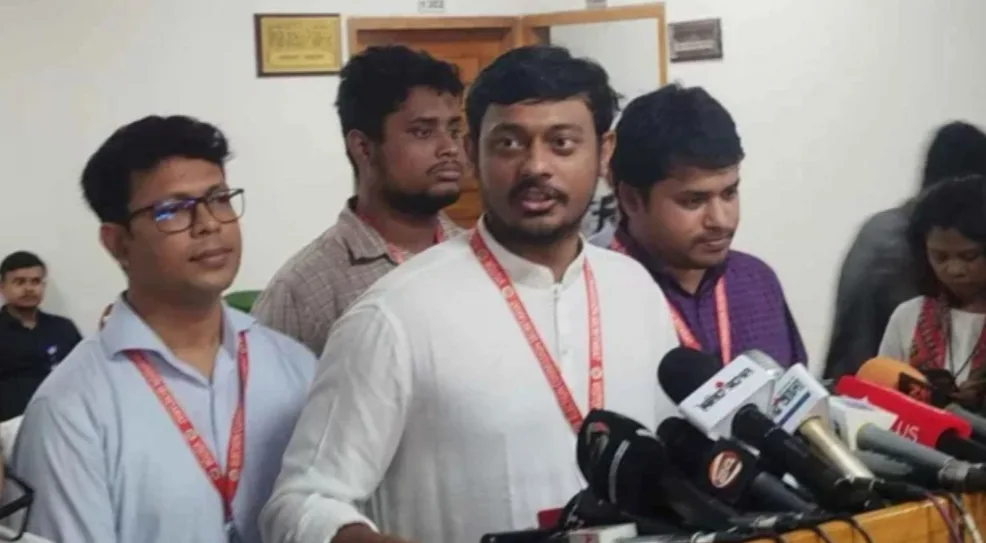 নির্বাচন কমিশন সামরিক ও দলীয় পোশাকে আবৃত: নাসীরুদ্দীন পাটওয়ারী