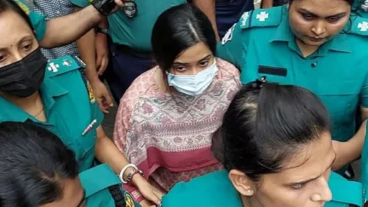 অপারেশন ঢাকা ব্লকেড : গোপন গ্রুপ খুলে রাষ্ট্রবিরোধী ষড়যন্ত্রে জড়িত থাকার অভিযোগ মেজর সাদিকুল হকের স্ত্রীর বিরুদ্ধে