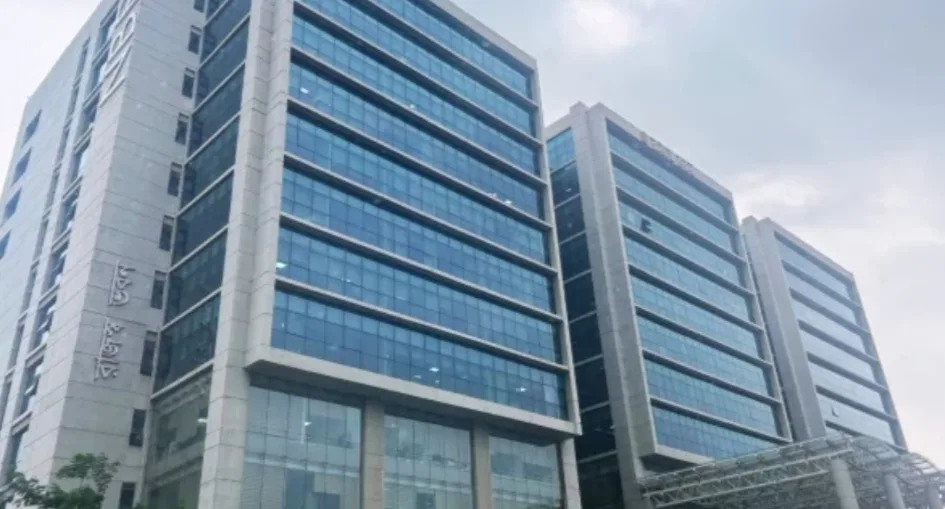 এনবিআরের আন্দোলন : আরও চার কর্মকর্তা সাময়িক বরখাস্ত