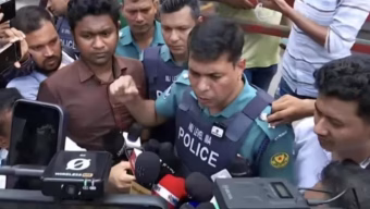 উদ্ভাস কোচিং সেন্টারে আইডি কার্ড নিয়ে ঢাকা কলেজ ও সিটি কলেজের শিক্ষার্থীদের মধ্যে সংঘর্ষ