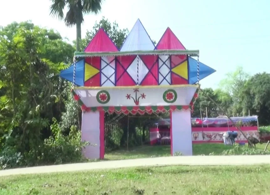 বিয়ে বাড়ির আনন্দের মুহূর্তেই কান্নার রোলে পরিনত