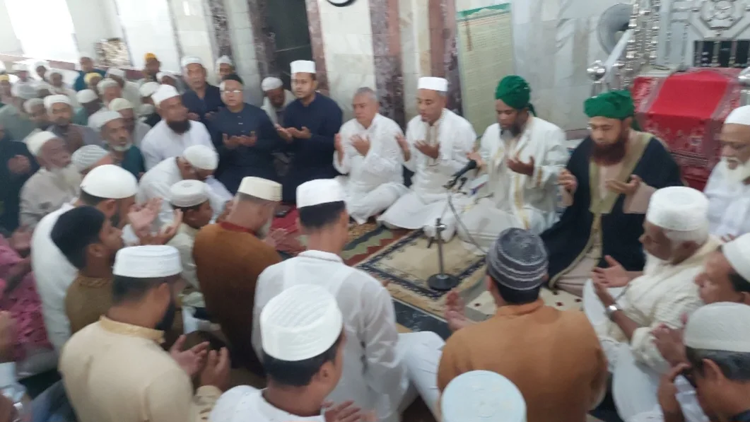 মৌলভীবাজারে সাবেক প্রধানমন্ত্রী খালেদা জিয়ার জন্মদিনে দোয়া মাহফিল