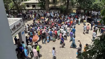 মৌলভীবাজারে ব্যাটারিচালিত রিকশা উচ্ছেদ বন্ধে স্মারকলিপি