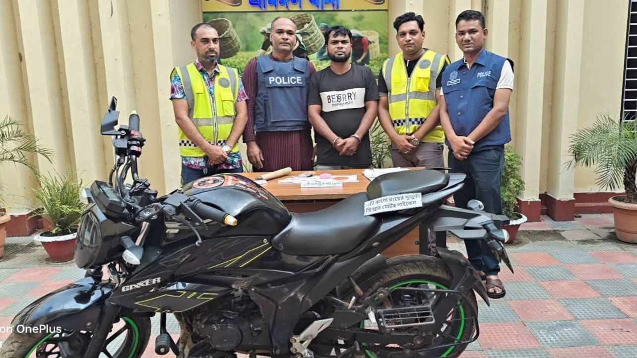 শ্রীমঙ্গলে চুরির মোটরসাইকেলসহ গ্রেপ্তার:-১