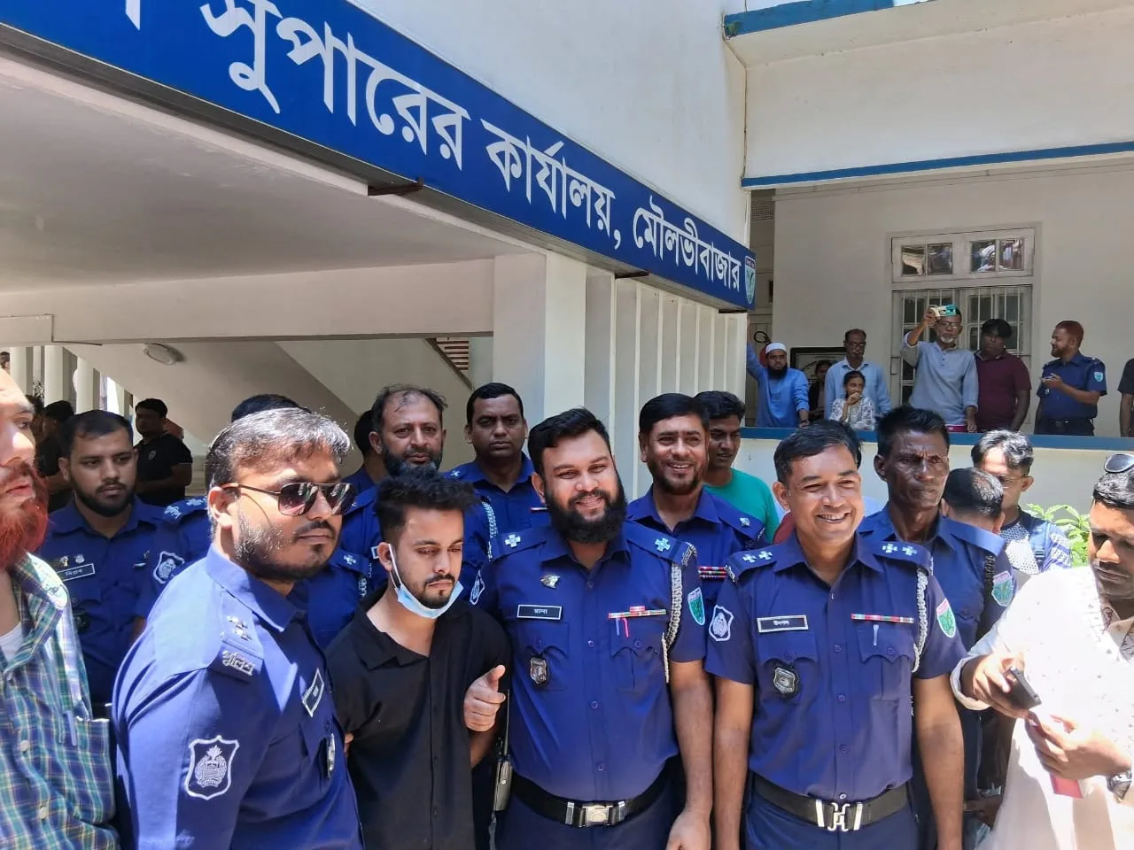 মৌলভীবাজারের রক্তমাখা ২০ টাকার নোটের সুত্র ধরে খুনি গ্রেফতার