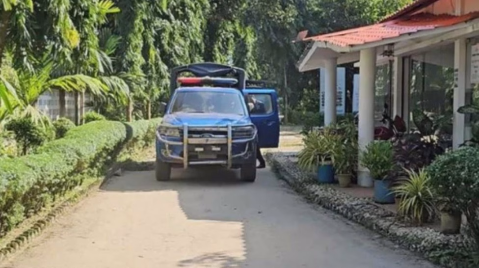 শ্যুটিংয়ের কথা বলে রিসোর্টে নিয়ে ধর্ষণ, অভিযানে নারীসহ আটক ১৮