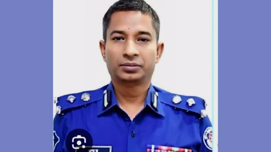 ব্যাটারি রিকশা: নগর জীবনের অদৃশ্য মৃত্যুঘণ্টা
