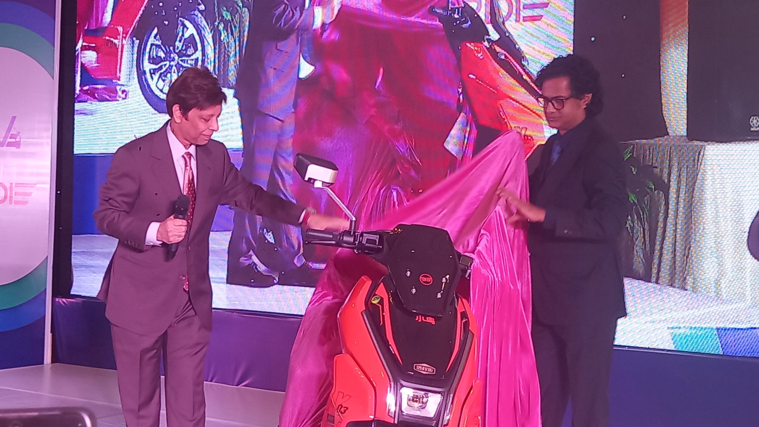 গ্র্যান্ড সুলতান রিসোর্টে সেন্টস আই ইভি শোরুমের উদ্বোধন, অতিথিদের জন্য বিশেষ ছাড়ের ঘোষণা