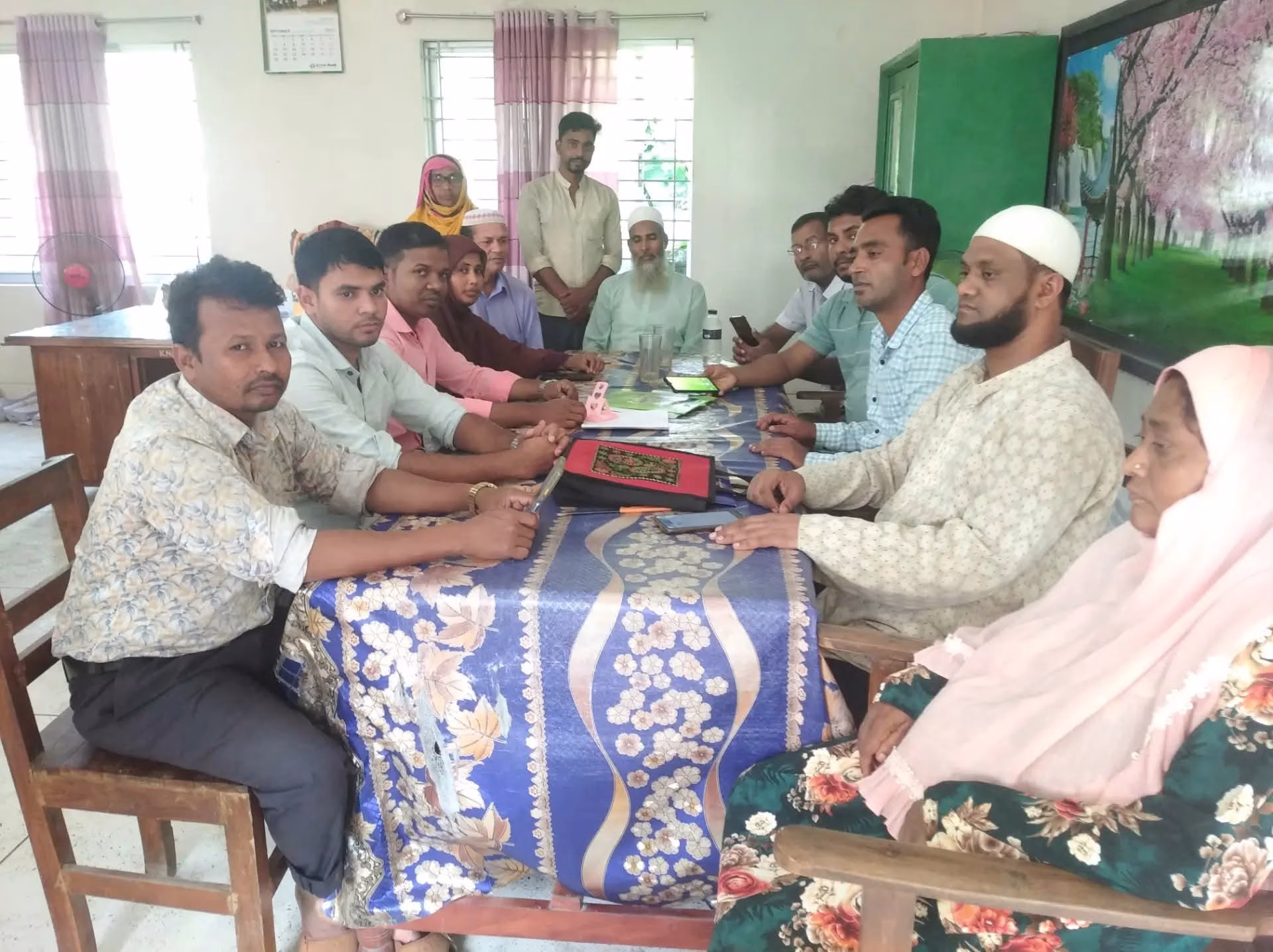 শিক্ষকদের ওপর হামলার প্রতিবাদ ও তিন দফা দাবিতে নাগরপুরে চলছে কর্মবিরতি