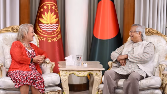 যুক্তরাজ্যের বাণিজ্য দূতকে প্রধান উপদেষ্টা : ফেব্রুয়ারির প্রথমার্ধে নির্বাচন আয়োজনে সরকার অঙ্গীকারবদ্ধ