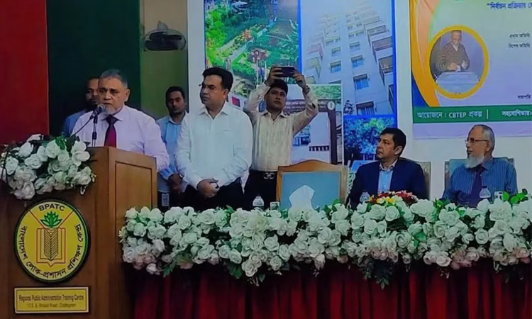 প্রিজাইডিং অফিসারই হবেন সেই কেন্দ্রের ‘চিফ ইলেকশন অফিসার’ : সিইসি নাসির উদ্দিন