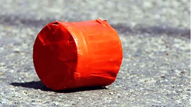 রাজধানীর ৩ এলাকায় ককটেল বিস্ফোরণ