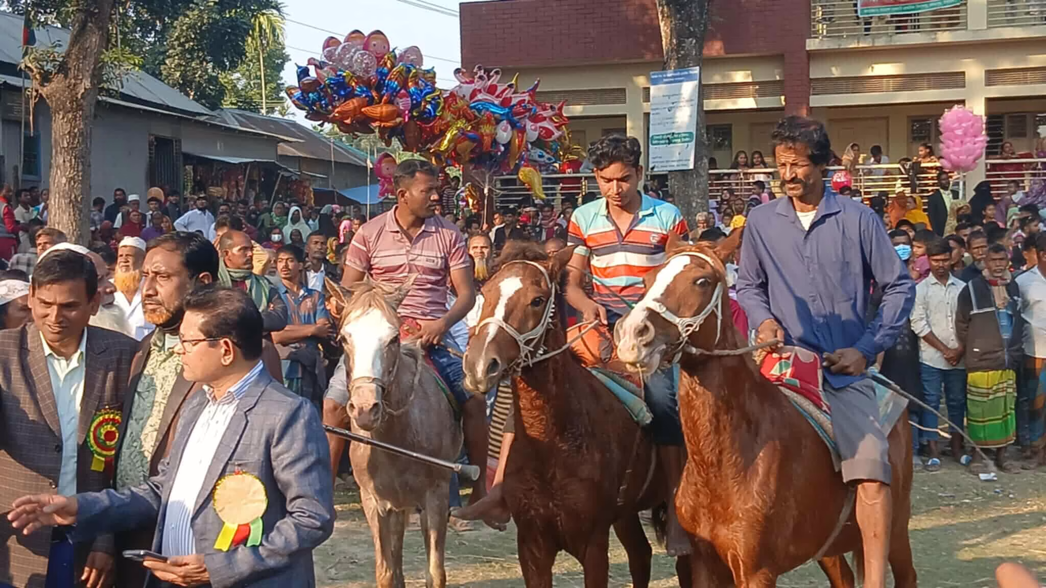 নাগরপুরে বিজয় দিবস উপলক্ষে ঘৌড় দৌড় প্রতিযোগিতা অনুষ্ঠিত 