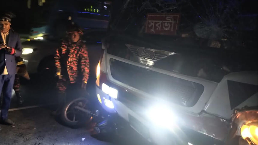 Two motorcyclists killed as bus runs them over on Dhaka–Mawa Expressway