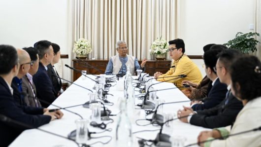 প্রধান উপদেষ্টার সঙ্গে চীন-বাংলাদেশ অংশীদারত্ব ফোরাম প্রতিনিধিদলের বৈঠক