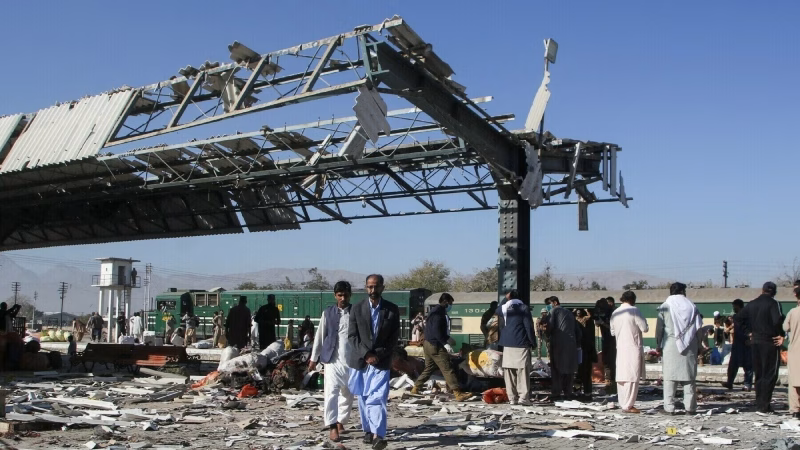 পাকিস্তানে এক বছরে সন্ত্রাসবাদ বেড়েছে ৩৪ শতাংশ