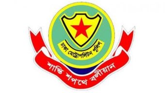 প্রথম আলো-ডেইলি স্টারের সামনে বাড়তি পুলিশ মোতায়েন