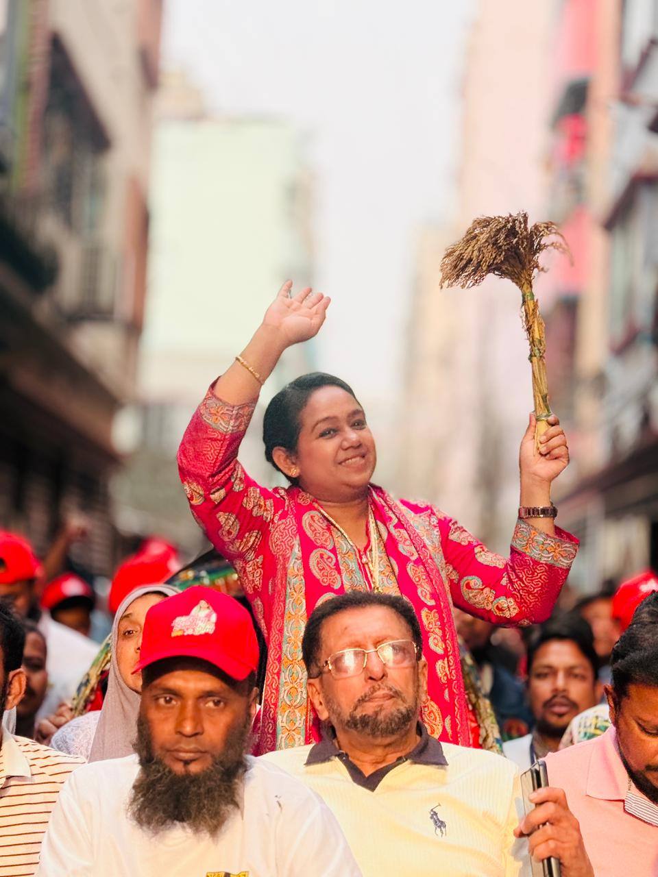 “একটি অংশগ্রহণমূলক ও সমন্বিত উন্নয়ন মডেল গড়ে তুলতে চাই”: সানজিদা ইসলাম তুলি