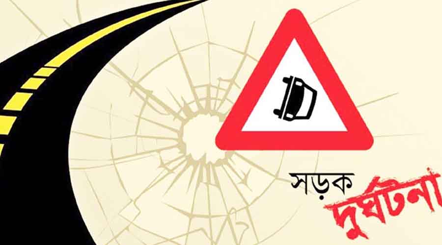 জলঢাকায় সড়ক দুর্ঘটনায় নিহত ১ আহত ২