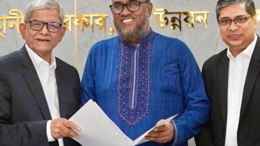 প্রধানমন্ত্রী তারেক রহমান পরিচ্ছন্ন ও সবুজ নগরী গড়ে তোলার নির্দেশ দিয়েছেন সিটি প্রশাসকদের