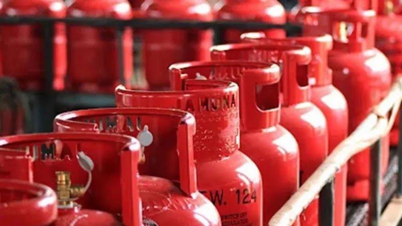 এলপি গ্যাসের দাম ৪১০ টাকা বাড়ানোর প্রস্তাব