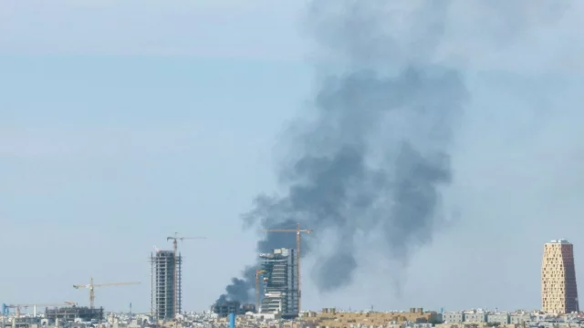 পাল্টা হামলার আশঙ্কায় সৌদি আরবে আক্রমণ সীমিত করল ইরান