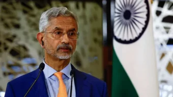 ভারতে ইরানি যুদ্ধজাহাজের নোঙর নিয়ে বিভ্রান্তি, সংসদে জয়শঙ্করের বক্তব্য ঘিরে প্রশ্ন