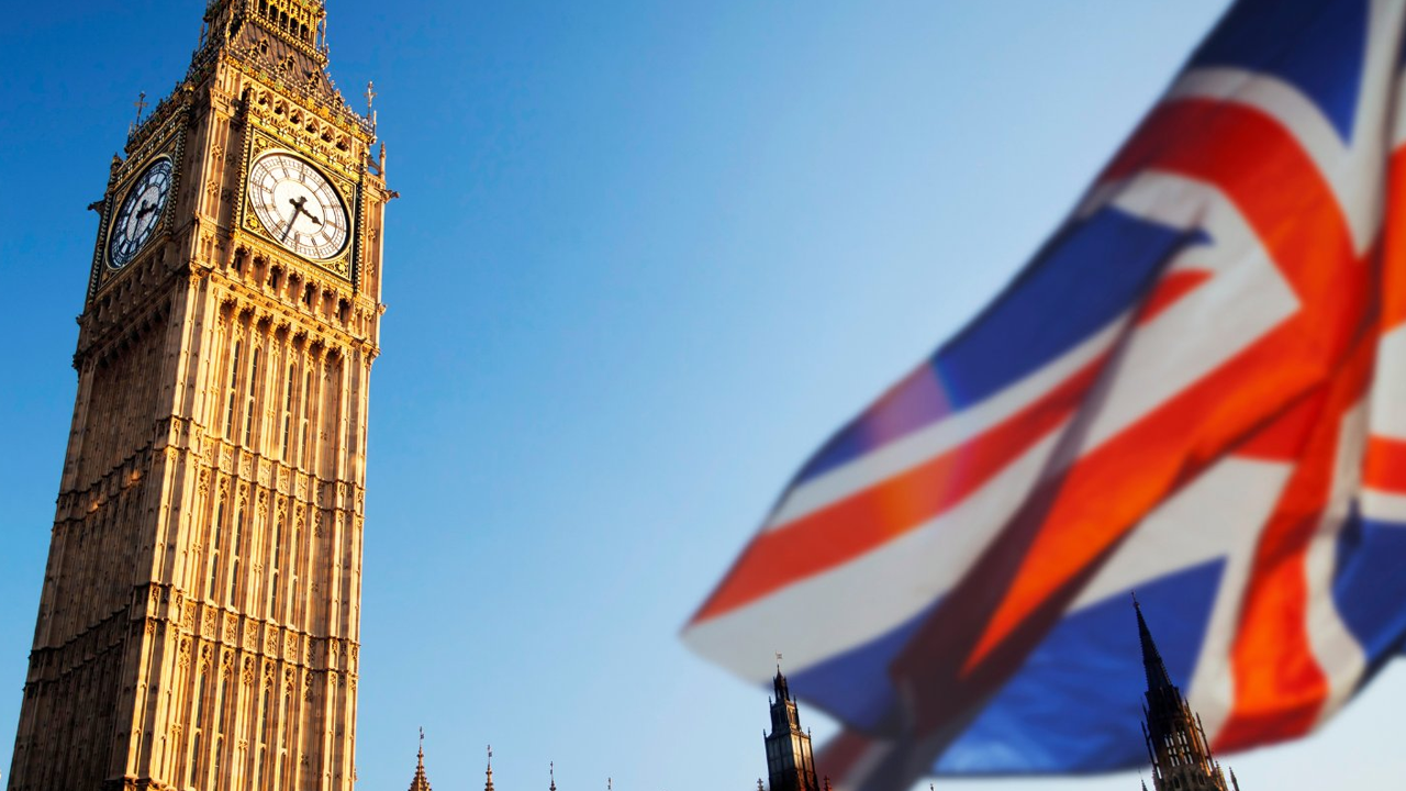 UK moves to create ‘smoke-free generation’ with landmark tobacco bill