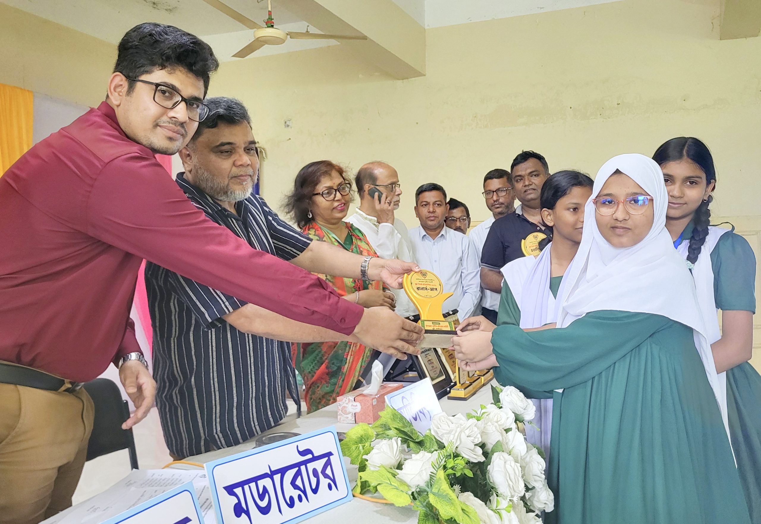 জুড়ীতে দুদকের দুর্নীতি বিরোধী স্কুল বিতর্ক প্রতিযোগিতা অনুষ্ঠিত