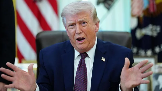 আগামী ৩৬–৭২ ঘণ্টার মধ্যে ইরান-যুক্তরাষ্ট্র আলোচনা হতে পারে: ট্রাম্প