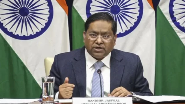 সন্তান জন্ম দিতে যুক্তরাষ্ট্রে আসে’, ট্রাম্পের খোঁচার কড়া জবাব দিলো ভারত