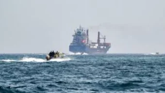 যুক্তরাষ্ট্রের ইরানি কার্গো জাহাজ আটক যুদ্ধ ঘোষণার শামিল: হারলান উলমান