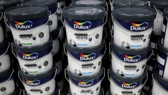 ইরান যুদ্ধের জেরে বিশ্বজুড়ে বিভিন্ন ভোগ্যপণ্যের দাম বাড়ছে