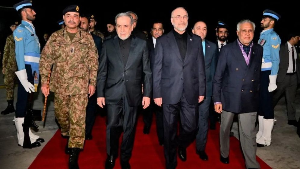 পাকিস্তান ছাড়ল ইরানের প্রতিনিধি দল