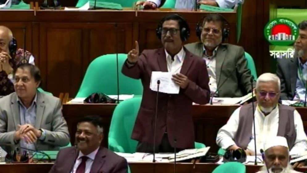 সংসদে ফজলুর রহমান; হিমালয়ের সঙ্গে পিলারের তুলনা আর মুক্তিযুদ্ধের সঙ্গে চব্বিশের তুলনা এক