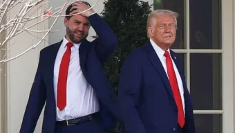 রয়টার্সের প্রতিবেদন; জেডি ভ্যান্স যুক্তরাষ্ট্রেই, অথচ ট্রাম্প বললেন পাকিস্তানের পথে