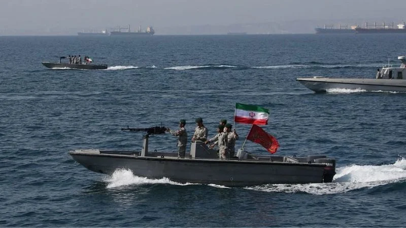 হরমুজ অতিক্রমের চেষ্টা করা দুই জাহাজ জব্দ করেছে আইআরজিসি