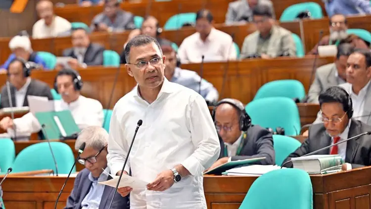 সংসদে প্রধানমন্ত্রী; ৫ লাখ সরকারি কর্মচারী নিয়োগের সিদ্ধান্ত নিয়েছে সরকার