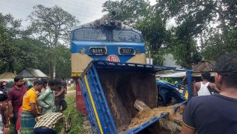 Cattle-Laden Pickup Crushed by Jayantika Express in Brahmanbaria, Driver Injured